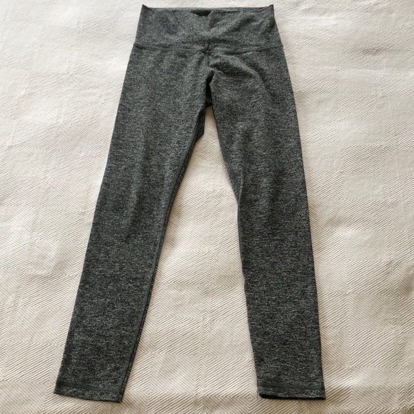 Aritzia The Constant Leggings - Picture 1 of 2